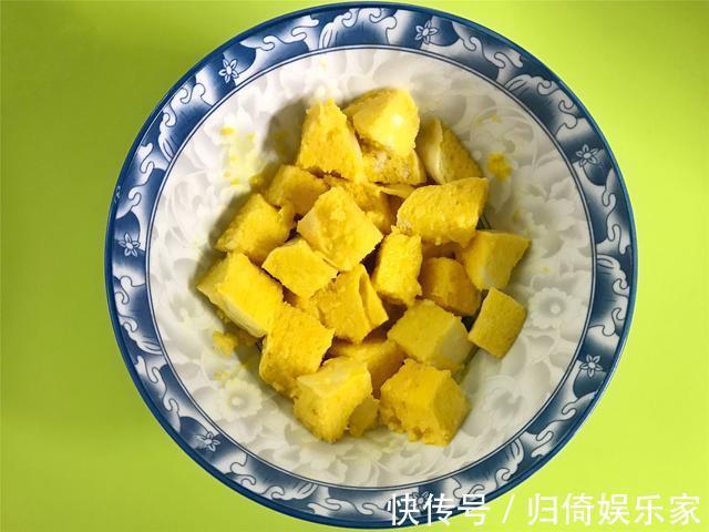 剩馒头新吃法,做成10分钟快手早餐,酥脆可口,好吃又营养