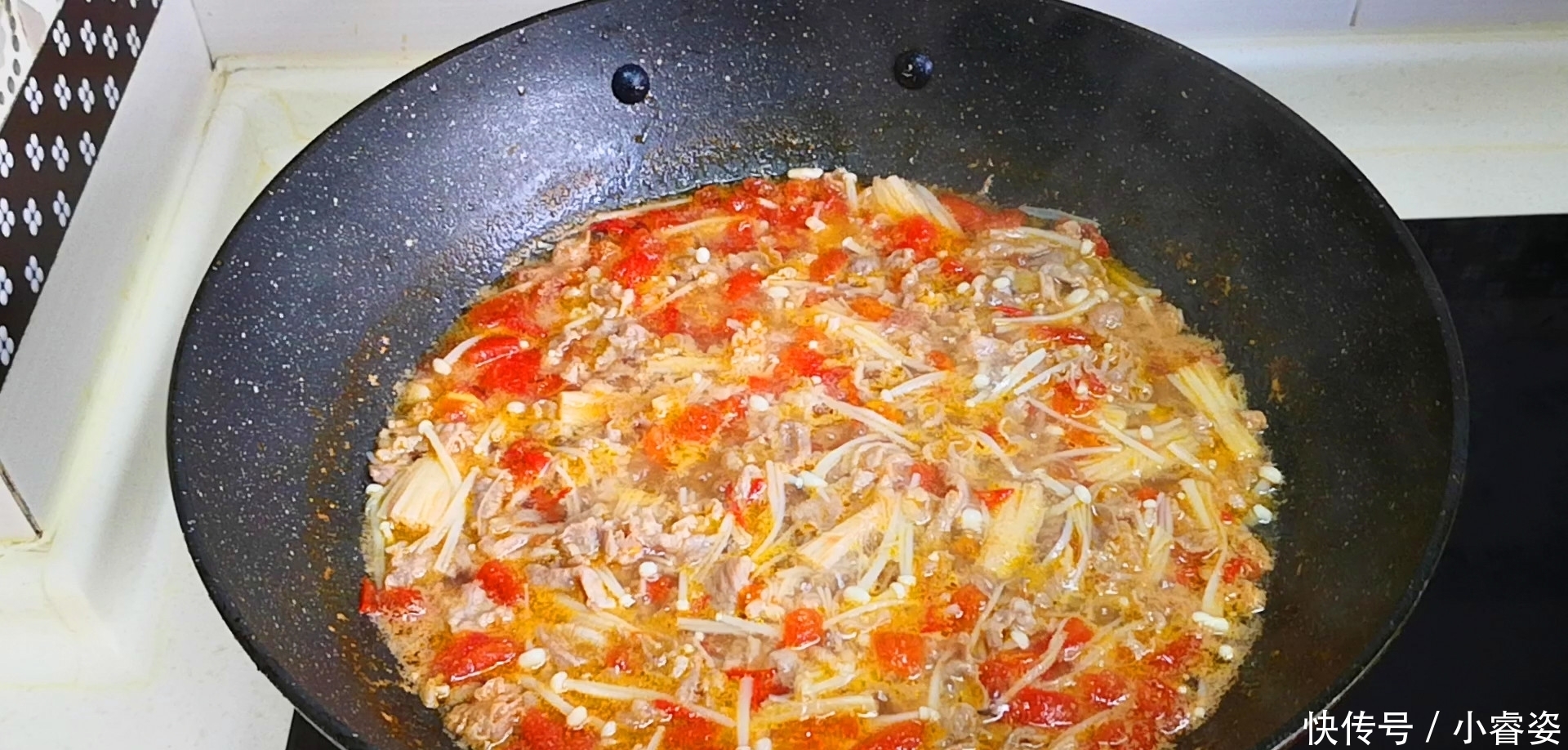 营养|入秋滋补,我家最爱喝这汤,比鸡汤营养,比排骨汤好喝,太香了