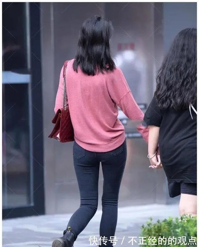 穿搭 一高一矮,一胖一瘦,穿搭风格不同,这对闺蜜给人感觉不一般!