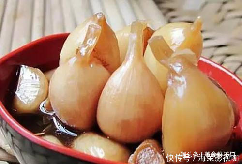 糖醋|腌制糖醋蒜,只加糖和醋可不够!忘了加“它”,大蒜发苦还易坏