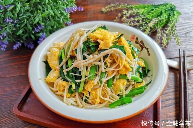 立春吃春饼,不用叫外卖,教你不用和面做春饼,10道春饼卷菜!