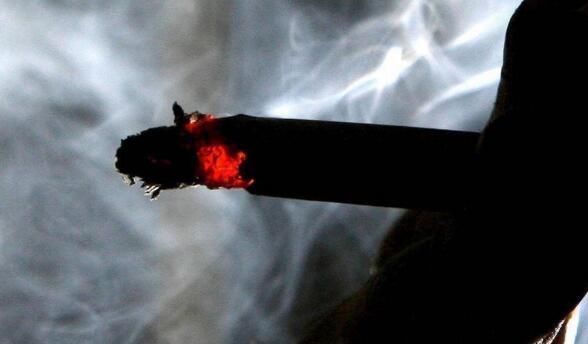 男性衰老|这5个习惯会加速男性衰老,如果没及时改掉,那么你要比常人老得快