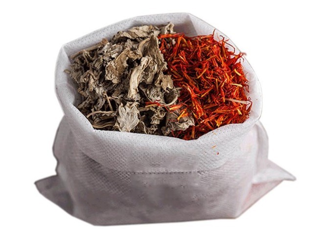 脚上老皮、老茧又干又硬！一个民间小秘方学会，双脚变的白白嫩嫩