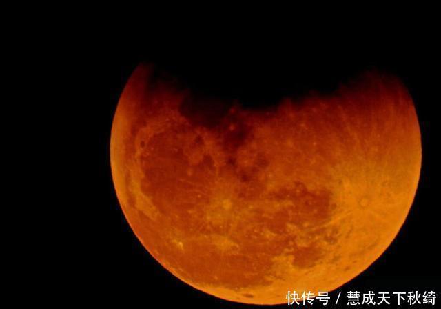 超级血月 2021年“超级血月”来了,为什么有人害怕看到它,预示着什么