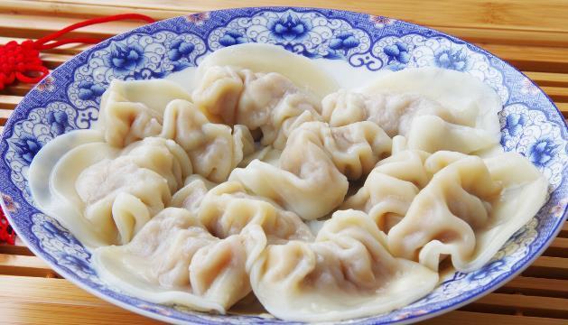 一吃饺子血糖就高?医生:你没吃对!这样吃,血糖一直平稳