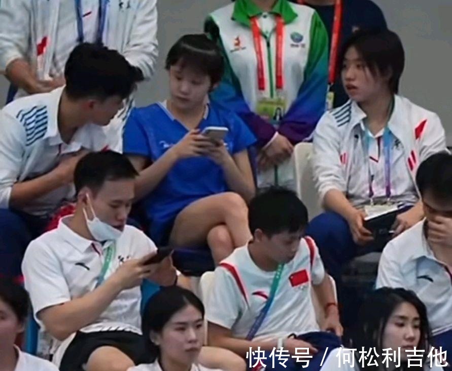 奥运会冠军|哆啦A梦！全红婵从兜里不断掏出零食，红姐分完后又拿出更大一包