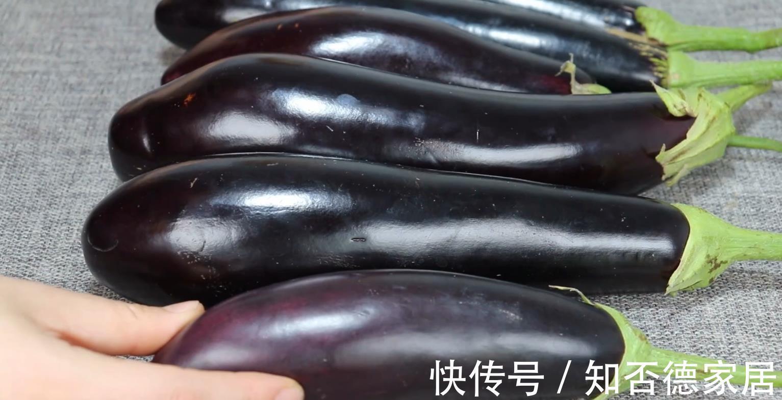 激素茄子|平时买茄子要小心，菜农说漏嘴，看一眼就知道，自己都不吃