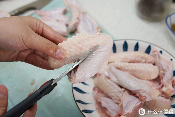 大蒜|健康饮食 篇八：天热潮湿多吃蒜，和这2样焖一锅是绝配，喷香下饭，夏天有好菜了