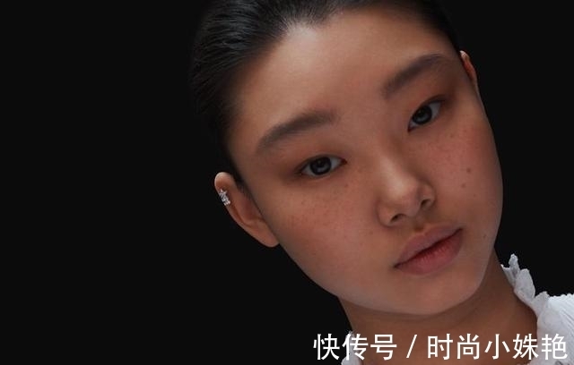 行家|女人只要三副首饰就够了,行家才懂的可转换式珠宝混搭佩戴攻略