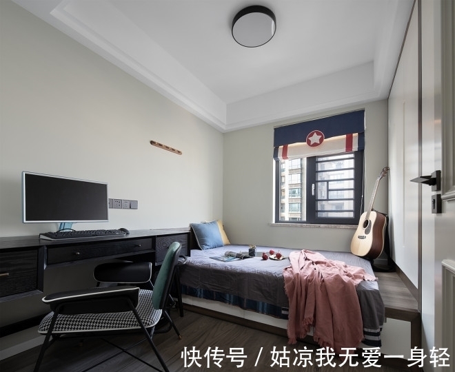 墨绿现代风，让家变得更温暖|| 过道