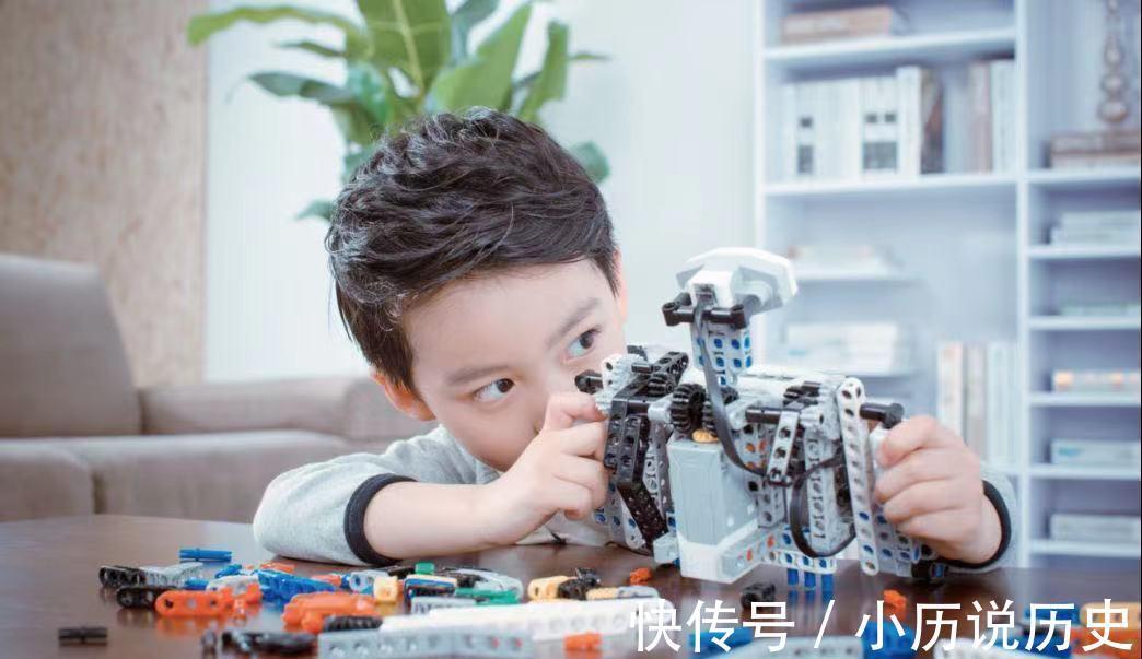 作业|学霸儿童会有“4个特征”,占一个前途无量,家长要重视教育