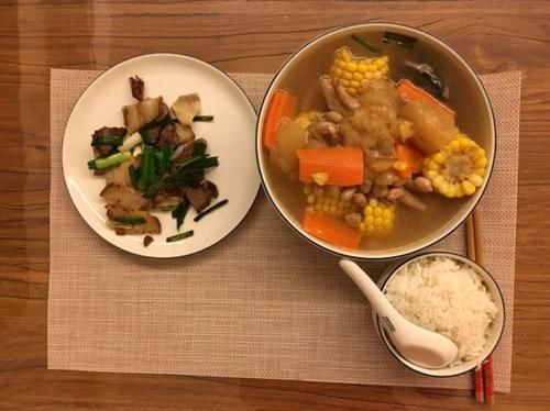 甜品|温馨提醒：这三种食物，尽量不要在晚上吃，或许能助力减肥