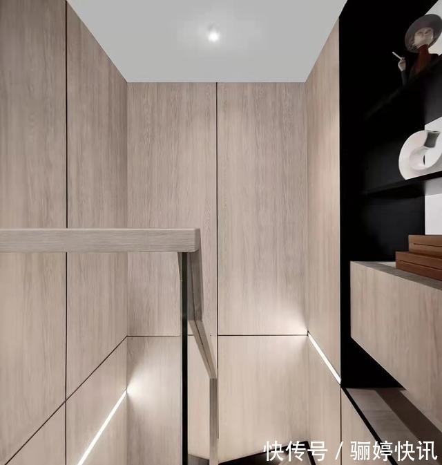 大理石|独身女白领70㎡复式小公寓,两层设计都很迷人,被治愈了!