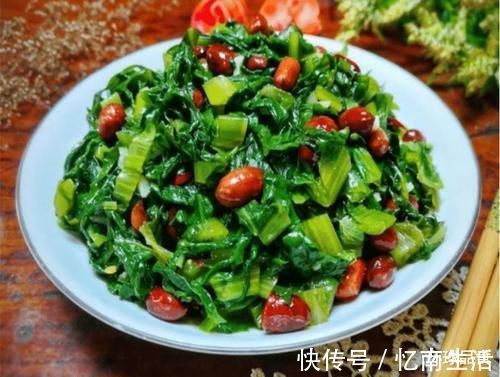 辣椒油|花生米和它是绝配，简单拌一拌，美味下饭，营养极高，不懂太可惜