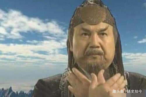 封神#封神中其实还隐藏着一位大神,连鸿钧道祖和昊天大帝都得让他三分