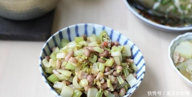 实在|80后爸爸晒晚餐,朋友圈火了,5菜1汤,网友比送鲜花实在多了