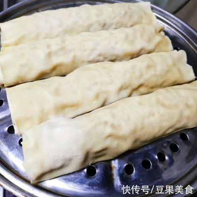  这道蒸蒸日上年夜菜：豆皮肉卷比大厨做的还好吃