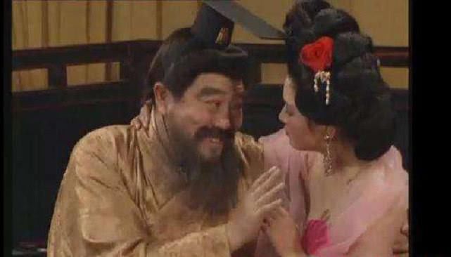 董卓|“说曹操，曹操到”还有下半句，为何人人皆知，却无人敢说出口？