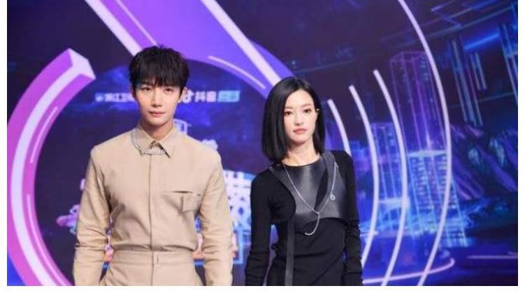 《闪光的乐队》难度升级!踢馆乐队与《好声音》有关,孰胜孰败?