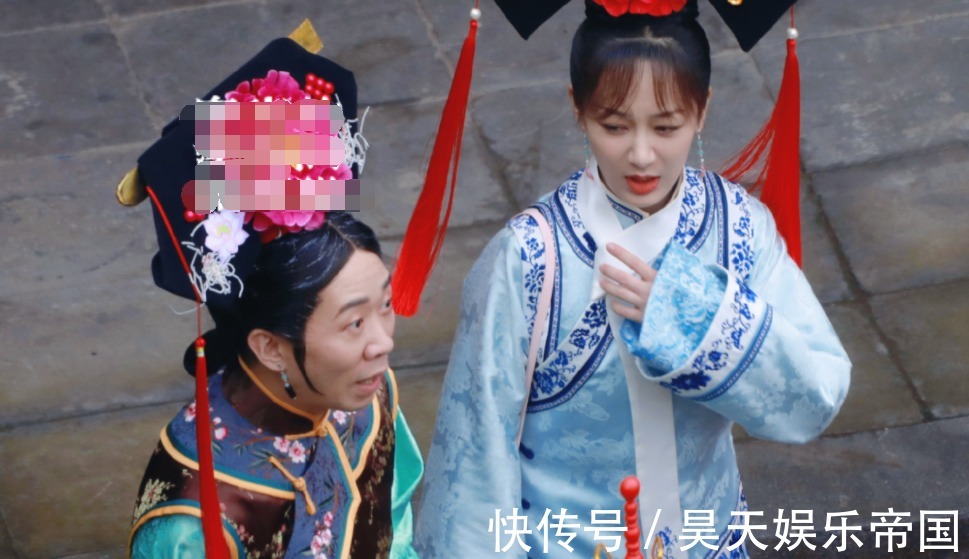 杨紫|《萌探》清宫装路透,杨紫紫薇造型娇俏可爱,杨迪容嬷嬷笑死我了