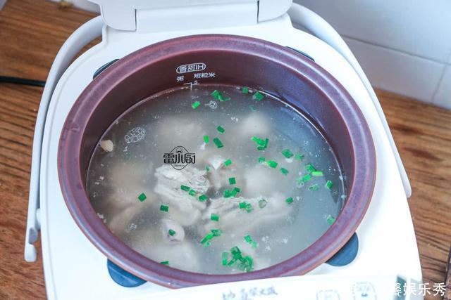 家常|羊肉的家常做法,没有羊骚味,肉香四溢还不腻!