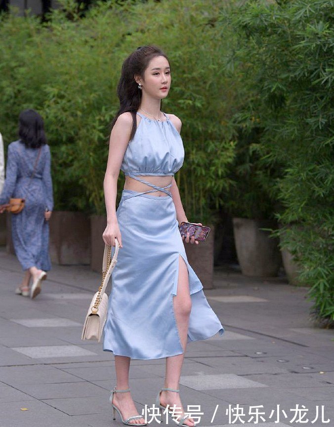长裙|款式时髦吸睛的长裙,提升外在美,优雅大方又好看!
