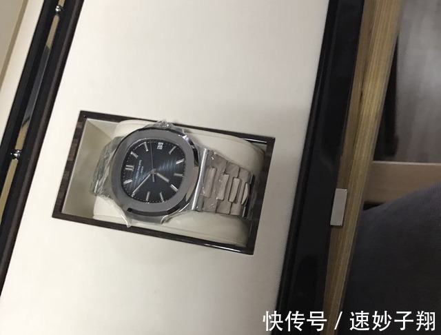 绿金迪|鹦鹉螺、绿水鬼、熊猫迪,三款最难买到的手表,这位表友全有了!