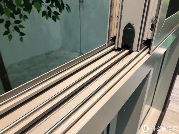 配件|家装门窗选购 篇二：门窗的五金配件怎么选？ 都有哪些小技巧？