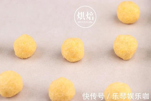 烘焙|这个椰蓉小点心无油无糖 多吃点也不会长肉
