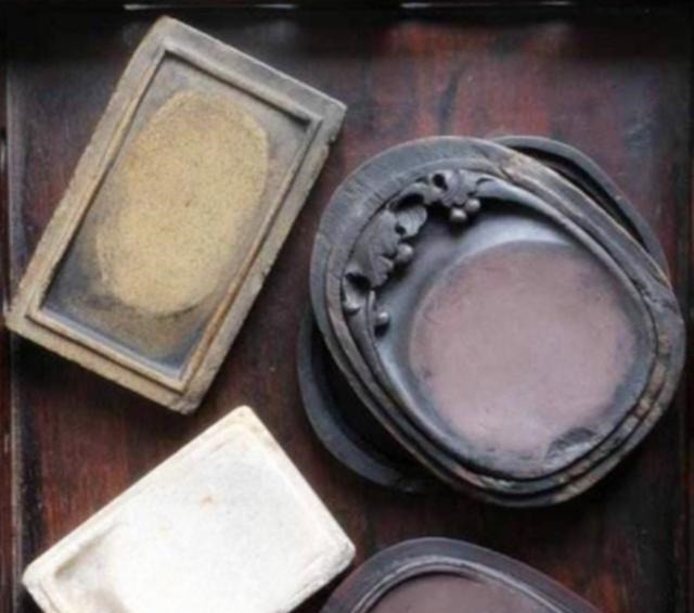 便携式$砚台为什么能与笔、墨、纸并称为“文房四宝” 看中国的四大名砚