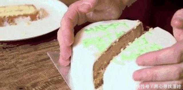 蛋糕|切了20多年蛋糕才发现,原来以前的切法是错的!这样切每块都新鲜