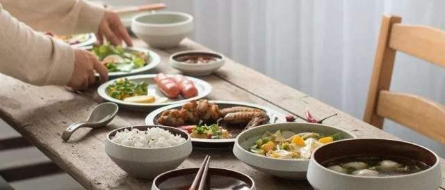 容量|辟谣胃会越撑越大,越饿越小告诉你事实真相,减肥人别绕弯路