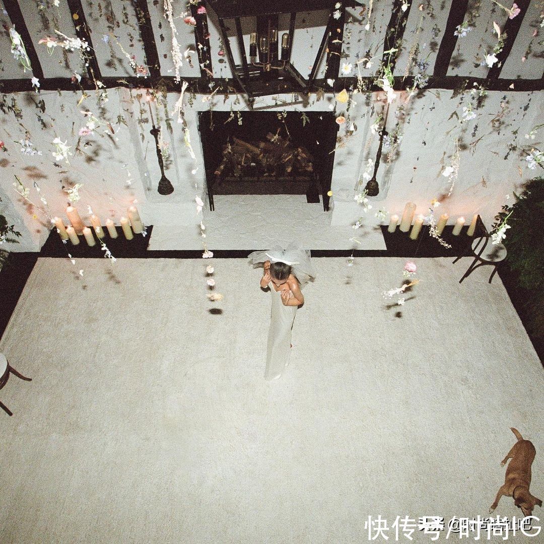 pete|A妹官宣结婚晒婚纱照，低调情侣超养眼，A妹虐心情史终于找到真爱