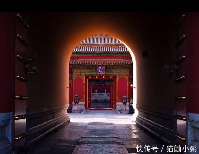 中年|故宫为何下午五点必须关门?62年前的教训太惨痛,看完你就明白了