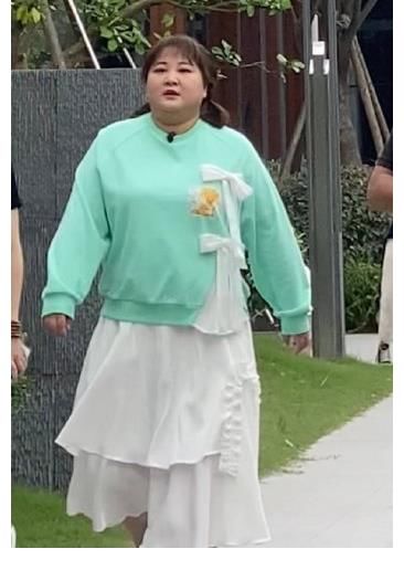 范丞丞|《青春周游記3》錄制，范丞丞短發(fā)亮眼，這一季能夠?yàn)榫琶门?
onload=