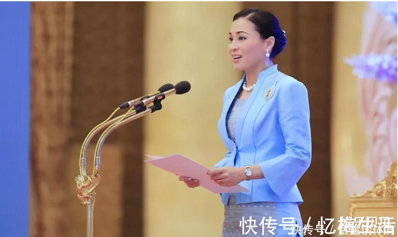 淑女|换发型堪称换脸,苏提达低扎马尾编织发显淑女,漂染红发色更洋气