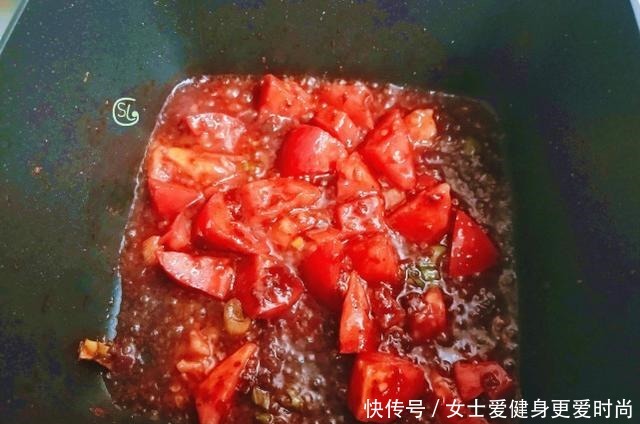 天冷,我家经常做这一锅炖,做法无难度,麻辣鲜香,好吃过瘾