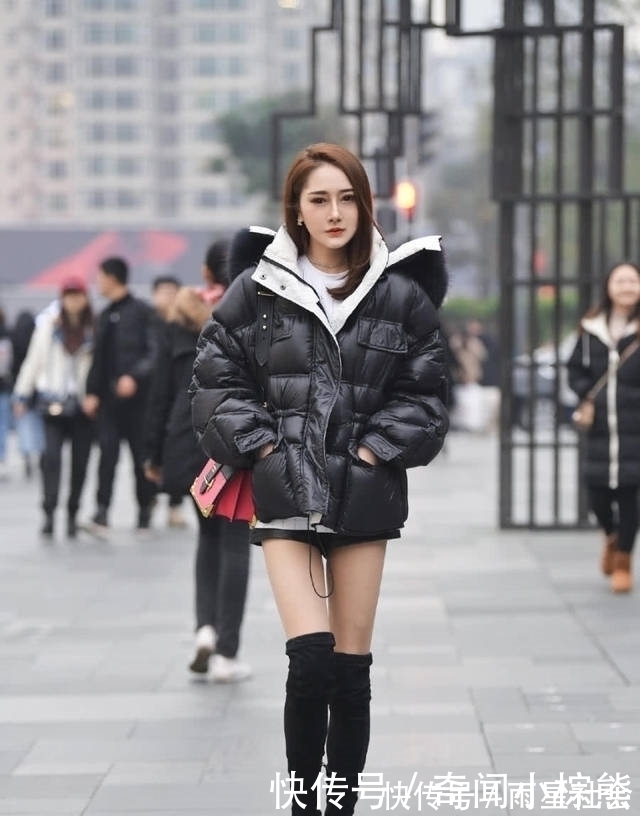 冬天 其实冬天才是丝袜的专场,看你们被哪个给迷到了,我是第三个