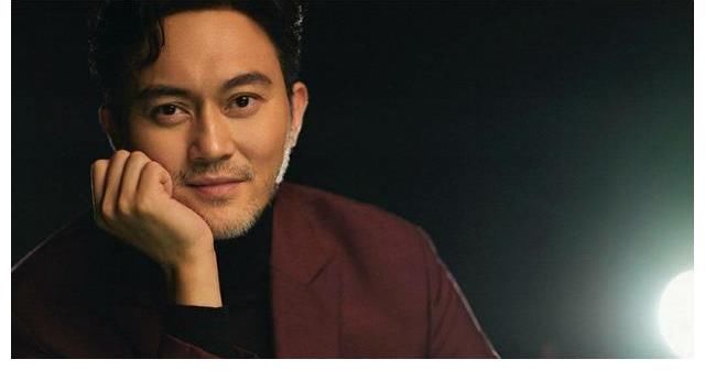 《披荆斩棘》五公淘汰赛:张智霖哭了,李响采访镜头一剪没?