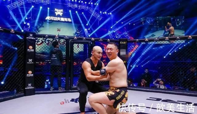 一龍|藥水哥和一龍再度碰撞?藥水哥竟慘被按在地上打!