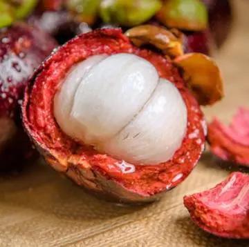 椰枣|立夏后，建议大家5种水果敞开吃，比抽烟喝酒强，营养极高