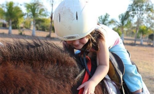身高|孩子习惯性熬夜，身高比同龄人低5厘米，儿科医生：这是常见错误