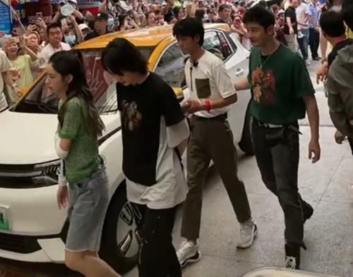 龔俊|中餐廳：龔俊遺憾缺席，180黃曉明和丁真身高差顯眼，謊報可不對