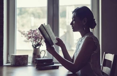 女性朋友|更年期即将到来,身体或会有4种表现