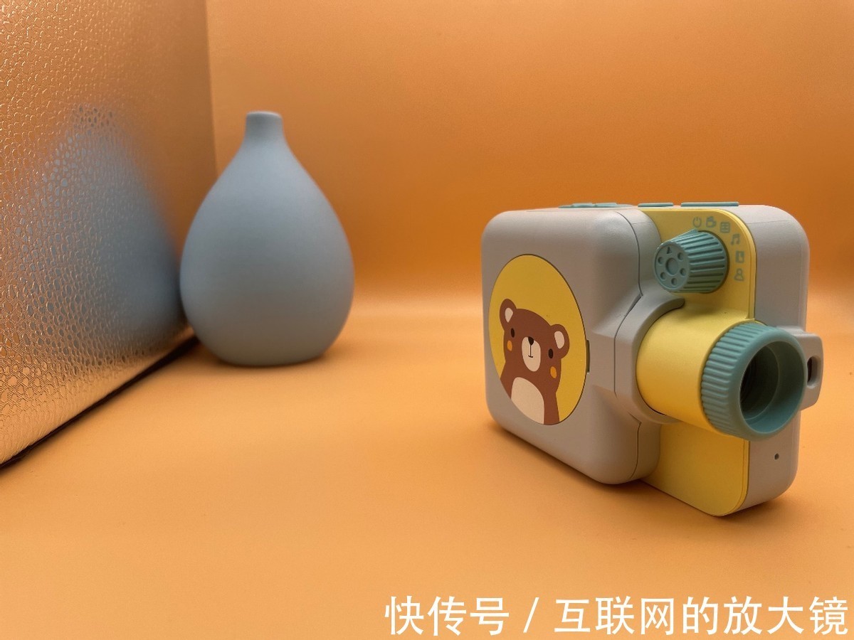 上学歌!寓教于乐的趣学伴绘本故事放映机,怎样做到幼儿的玩伴和学伴?