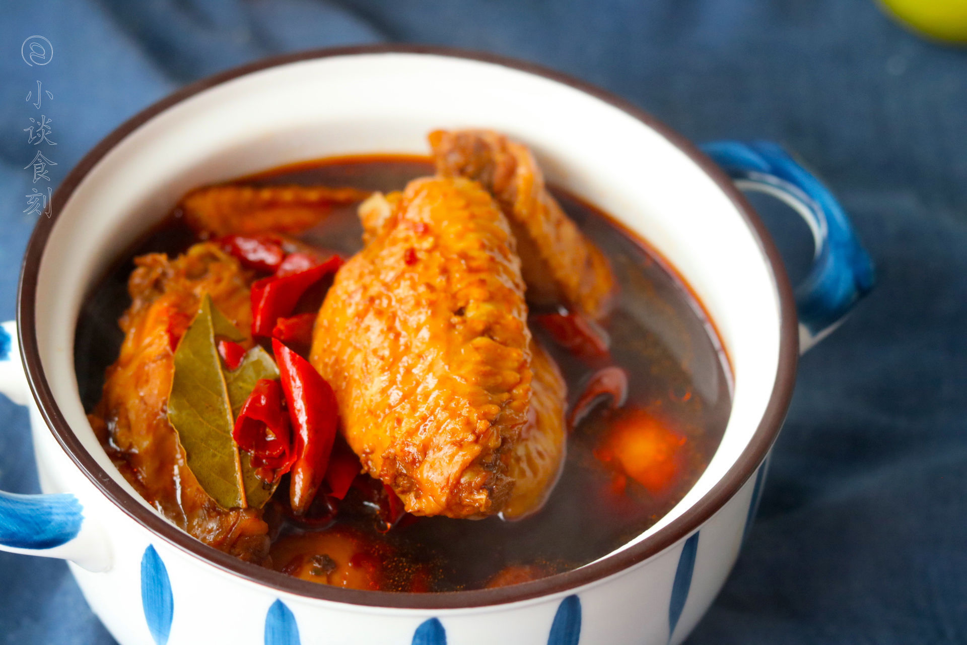 鸡蛋，还在蒸着吃？教你这样炖一锅，天冷吃补充能量，营养十足