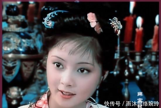 红楼梦|红楼梦:薛宝钗进京是为了选秀入宫,为什么落选?谁拖了她后腿?
