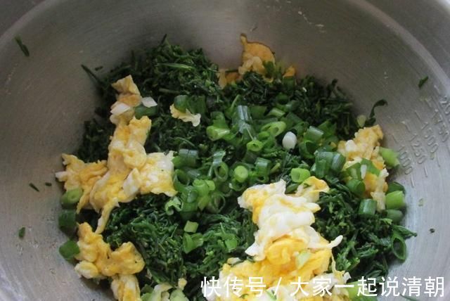 花生油|夏天,用它包饺子比肉馅的好吃,一分钱不用花,我家每周都吃3次