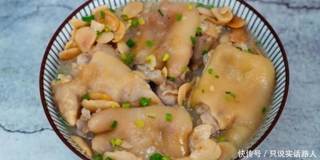 做法|经典“老妈蹄花”的家常做法,老少皆宜汤鲜肉美,吃起来超过瘾