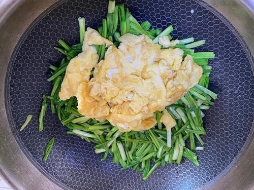 鸡蛋|冬天,吃大鱼大肉不如它,每天炒一盘,美味下饭,实在太香了!